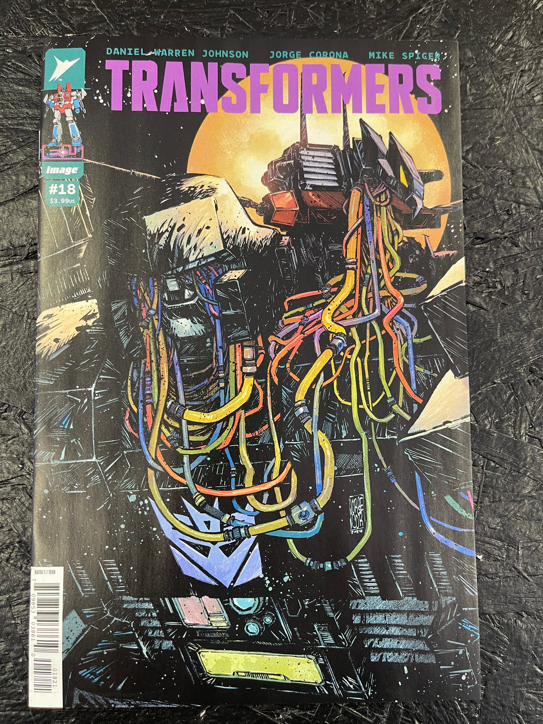 Transformers #18 Cover B Jorge Corona & Mike Spicer Variant