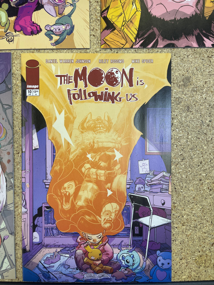 The Moon is Following Us #1-10