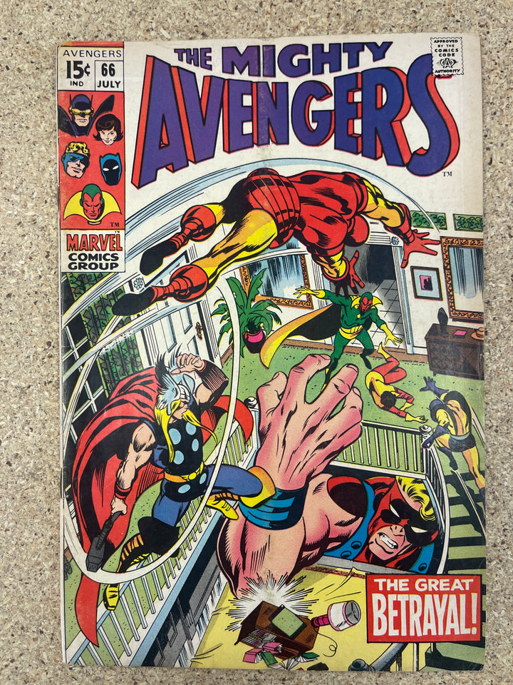 Avengers #66 Subscription Crease