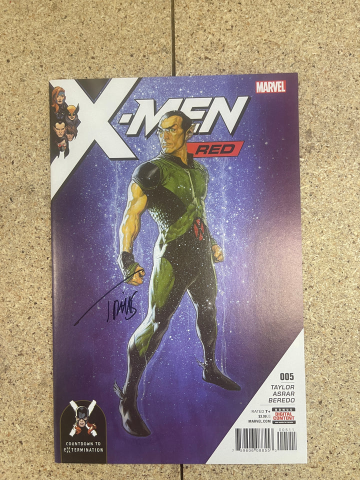 X-men Red    #5 Travis Cherest Signature