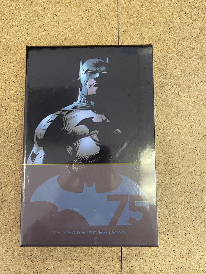 Batman  #1 75th Anniversary Commemorative Collection