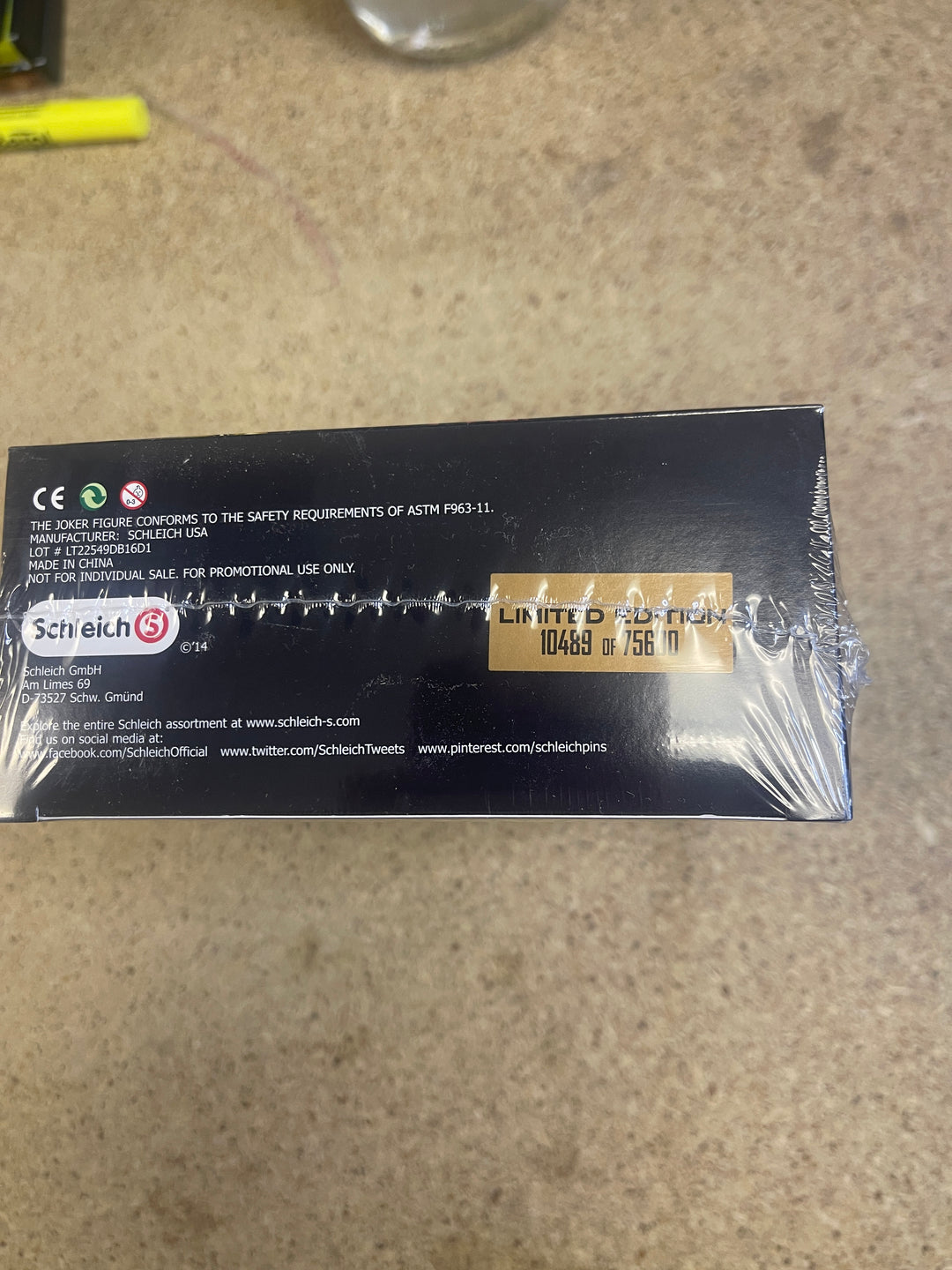 Batman: The Killing Joke LIMITED EDITION Blu-ray 2016 Deluxe 10489 of 75,600