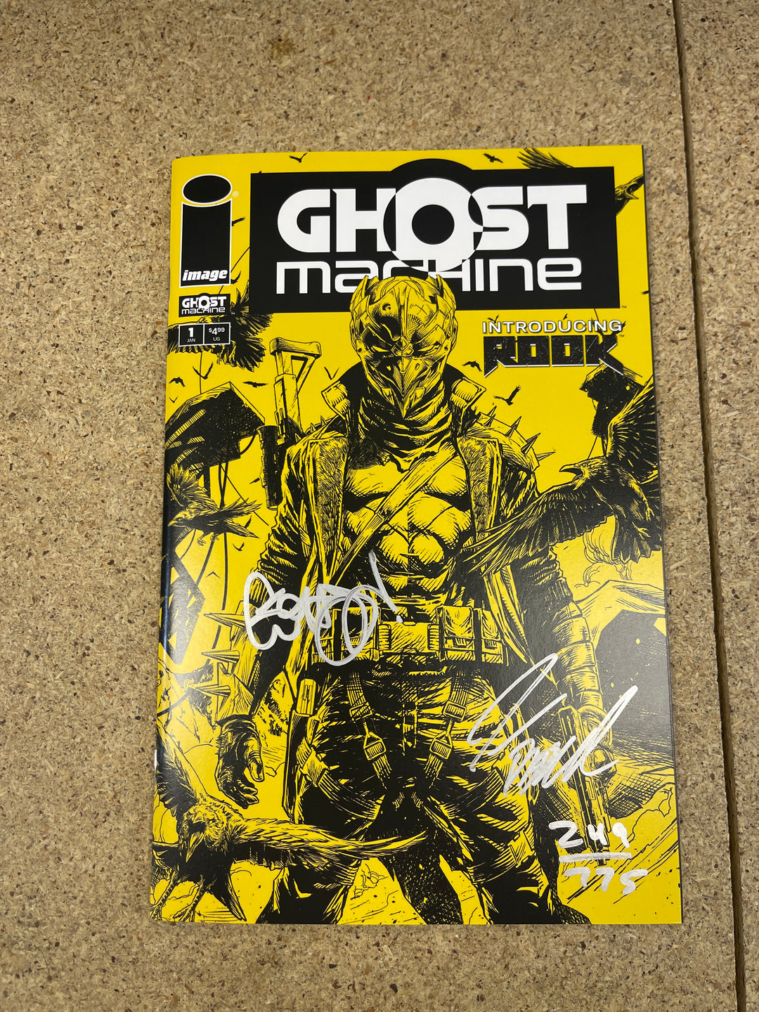 Ghost Machine #1 1:100 Signed by Geoff Johns and Jason Fabok