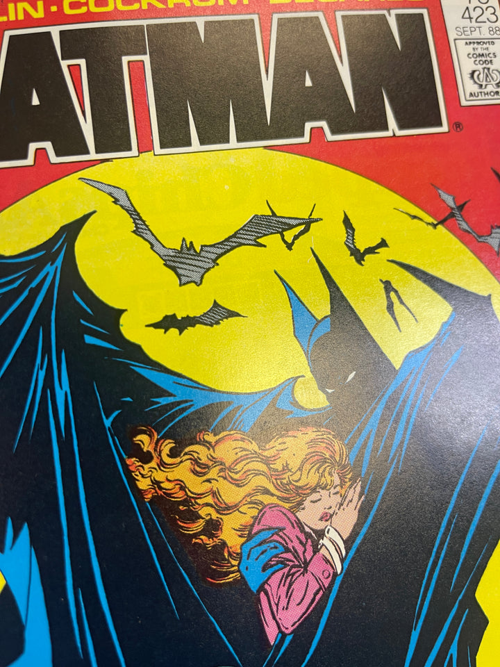 Batman  #423 Newsstand NM- w/ color touch