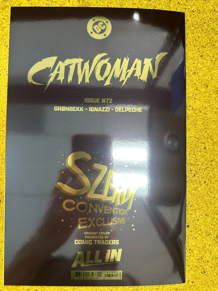 Catwoman #72 Szerdy Con Exclusive Foil Signed by Nathan Szerdy